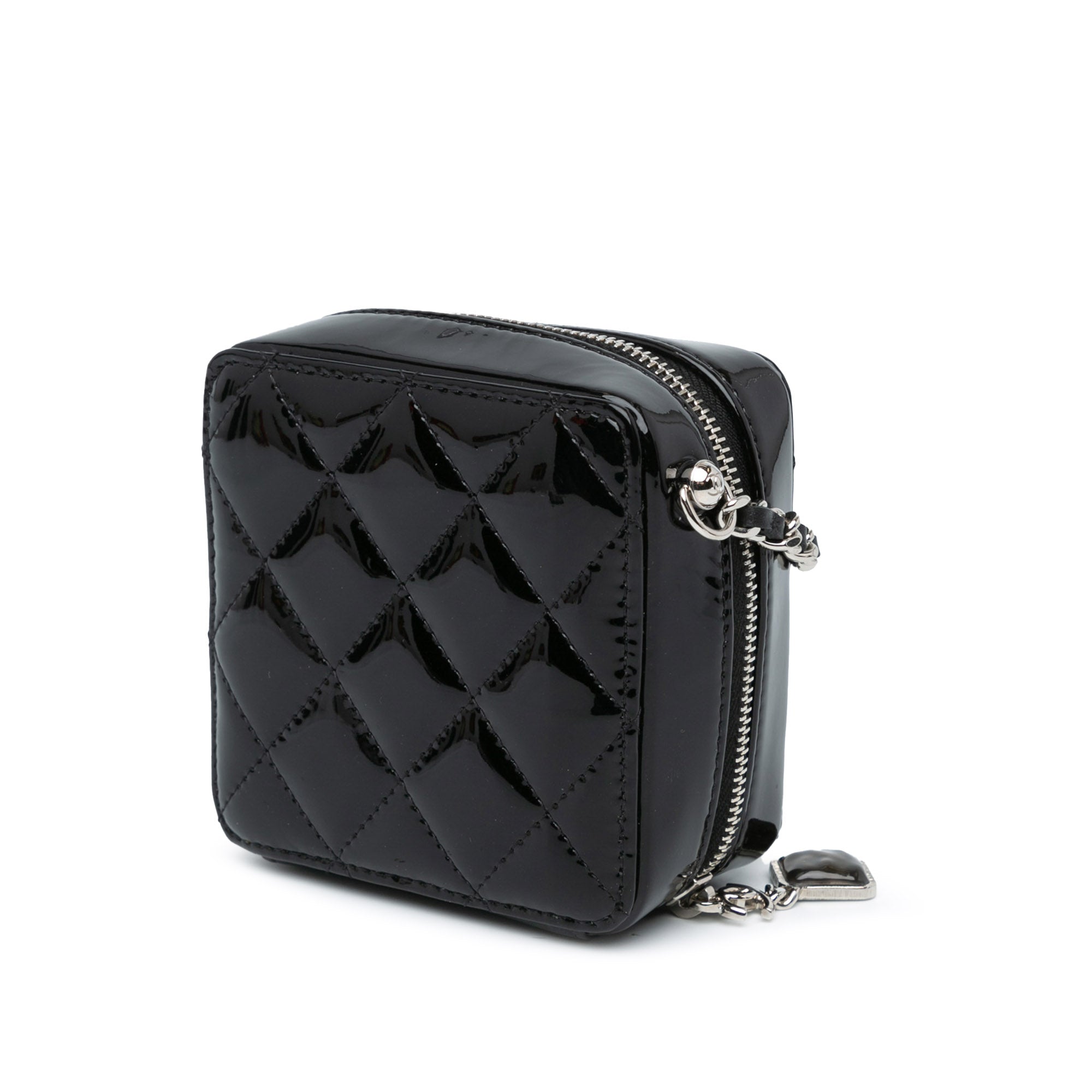 Chanel | Pre-Owned CC Quilted Patent Diamond Resin Clutch With Chain | Black