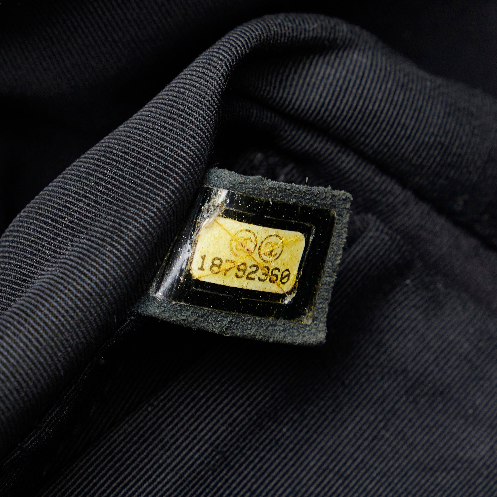 Chanel | Pre-Owned Medium Patent Boy Reverso Flap | Black