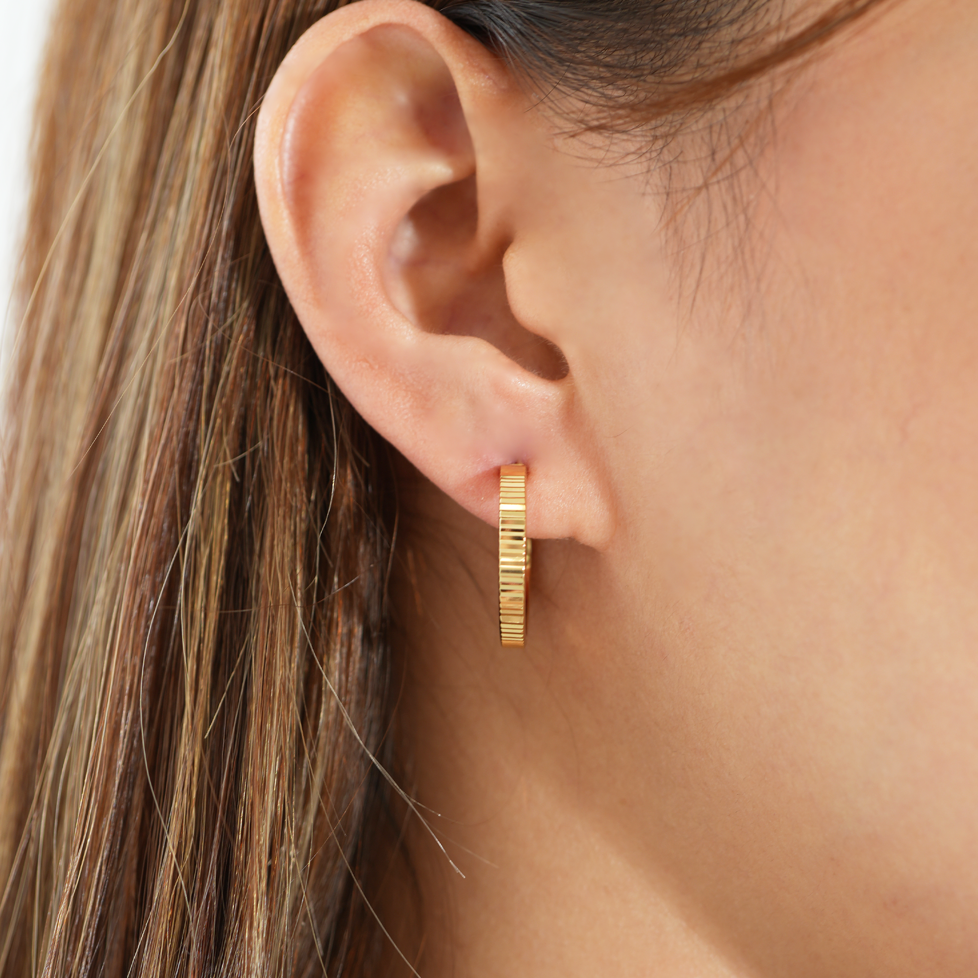 The Diamond Cut Hoop | 18K Yellow Gold-Plated