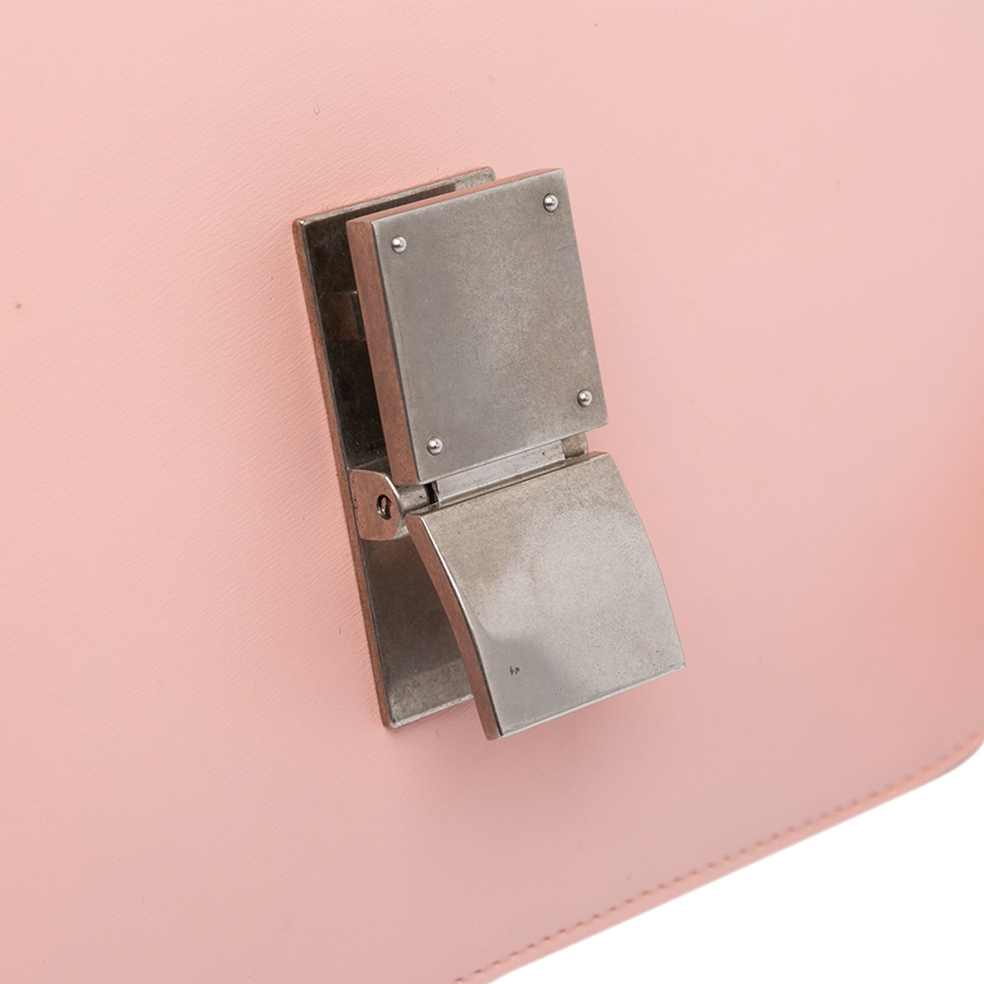 Celine | Pre-Owned Medium Calfskin Classic Box - II | Pink/Light Pink