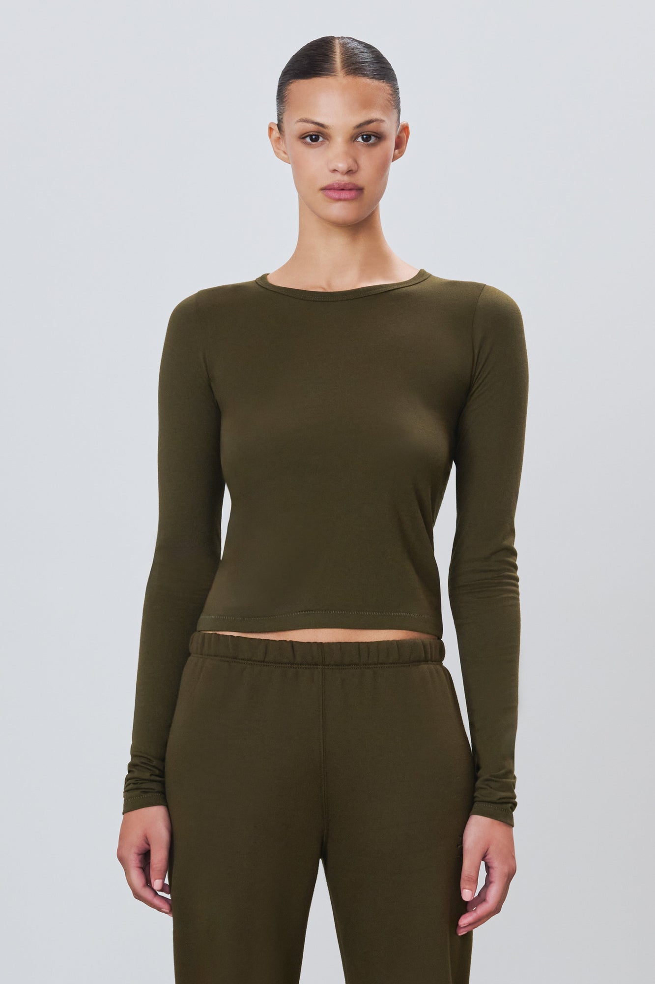 FITTED CREWNECK LONG SLEEVE T-SHIRT - ETERNE