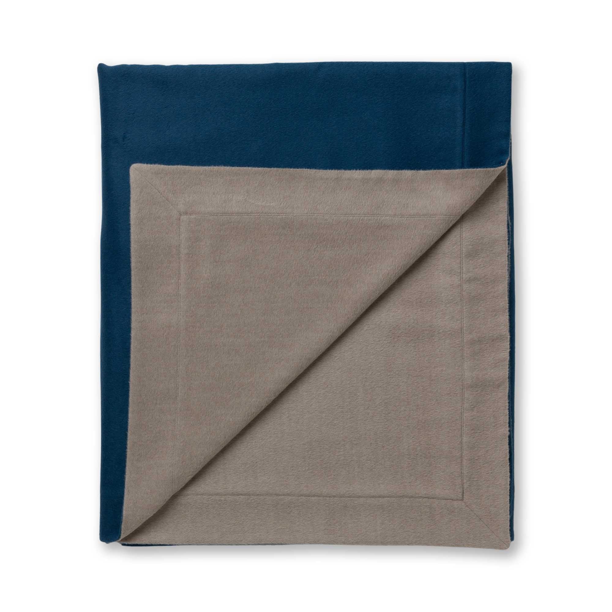 Hudson Bed Blanket | English Manor / Light Taupe
