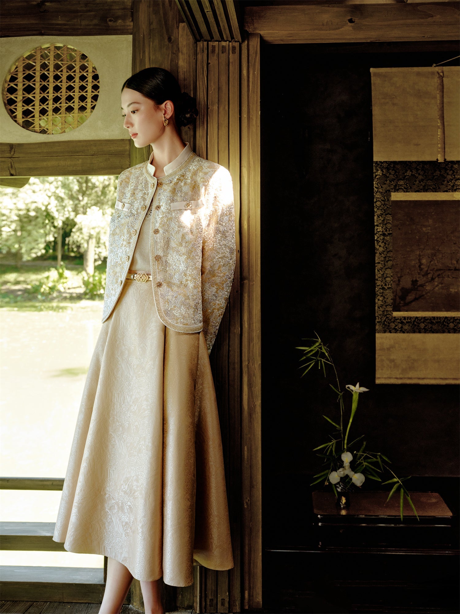 Chinese Style Stand-Collar Cropped Jacket | Beige