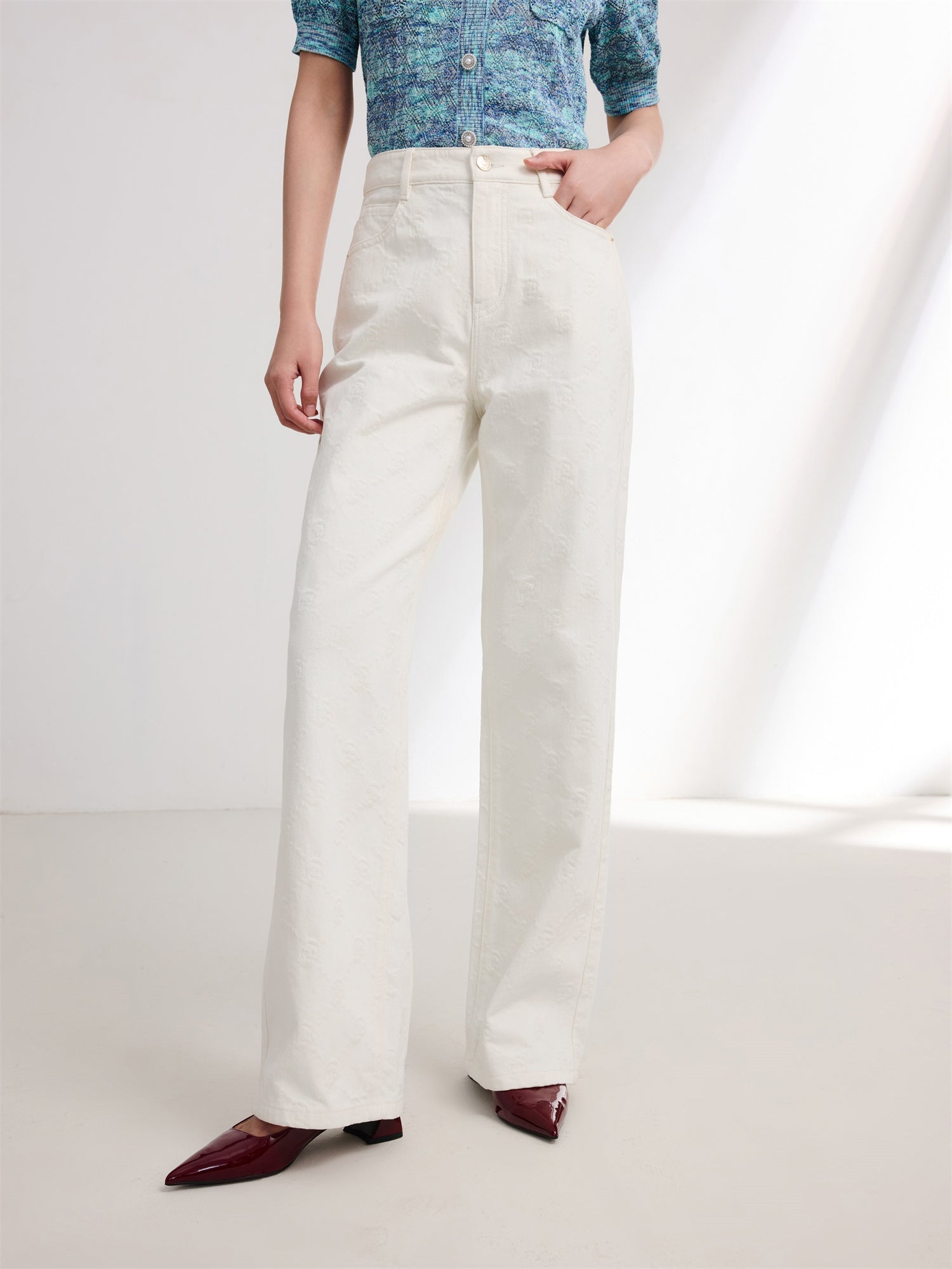 Straight-Leg Slim Jeans | White