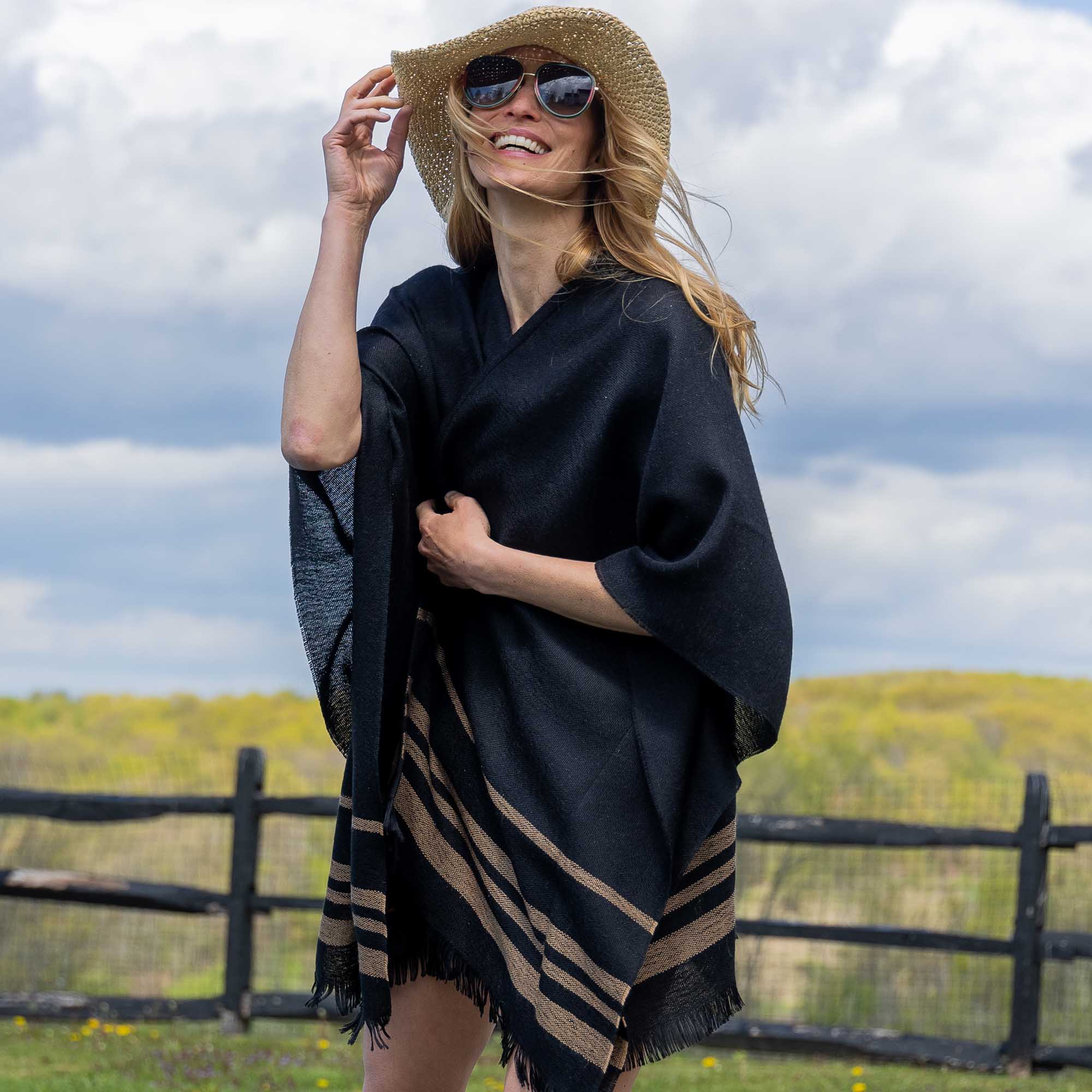 Women | Sail Kimono | Black / Taupe