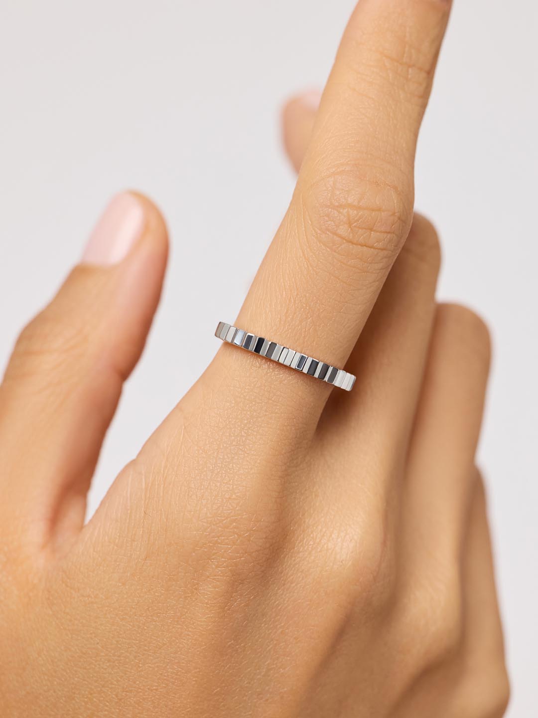 Slim Nova Ring | 10K Solid White Gold