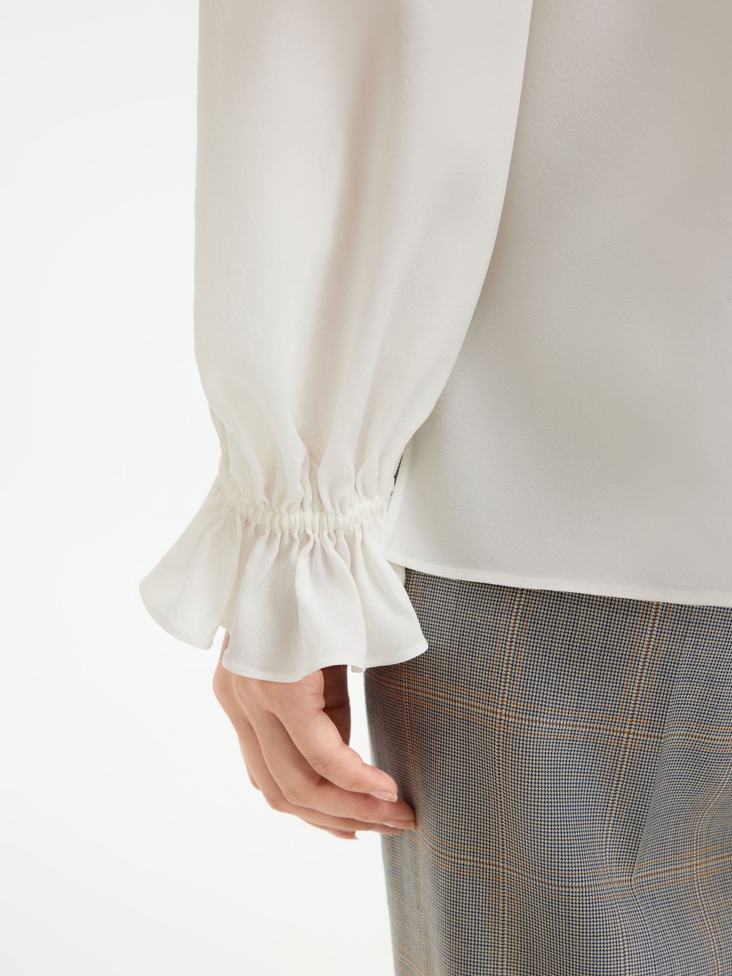Silk Pleated Sleeve Shirt | White