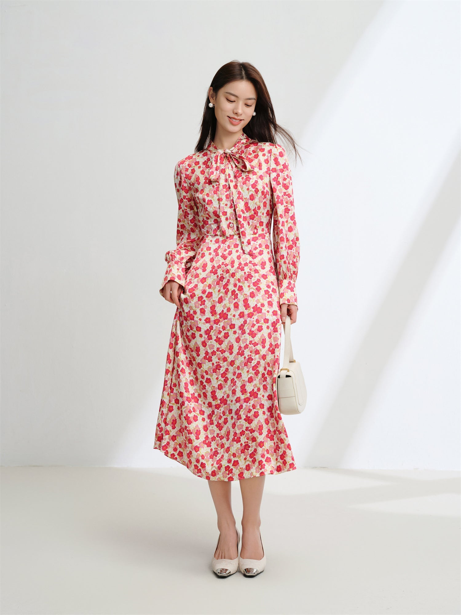 Silk Waist-Cinching Dress | Red