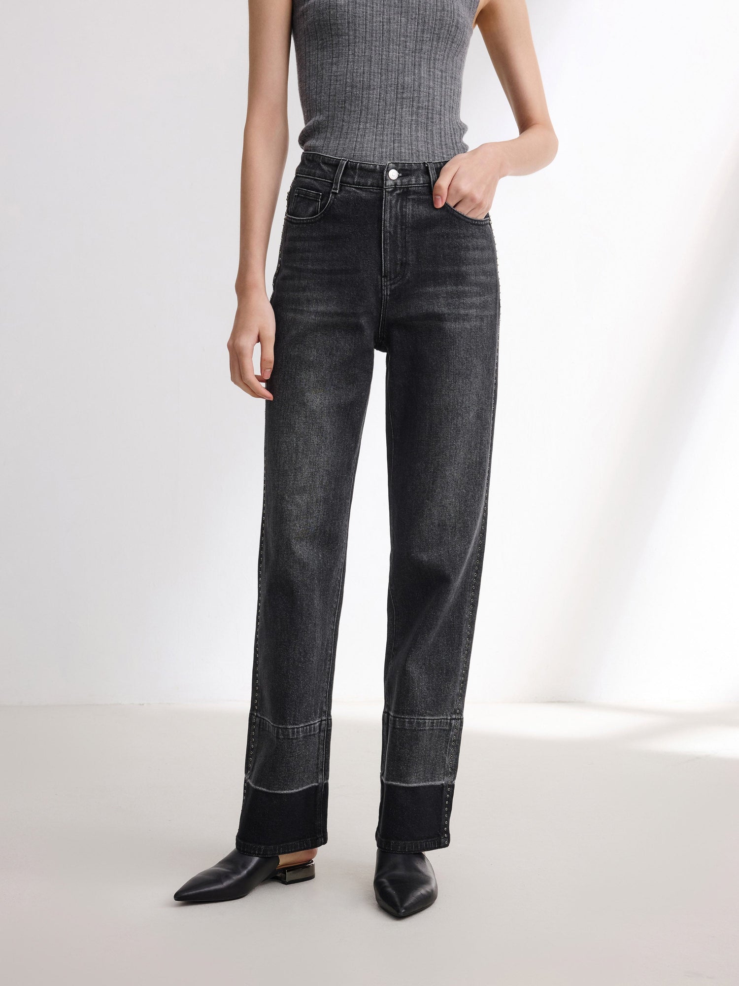 Dark-Wash Straight Leg Pants | Black