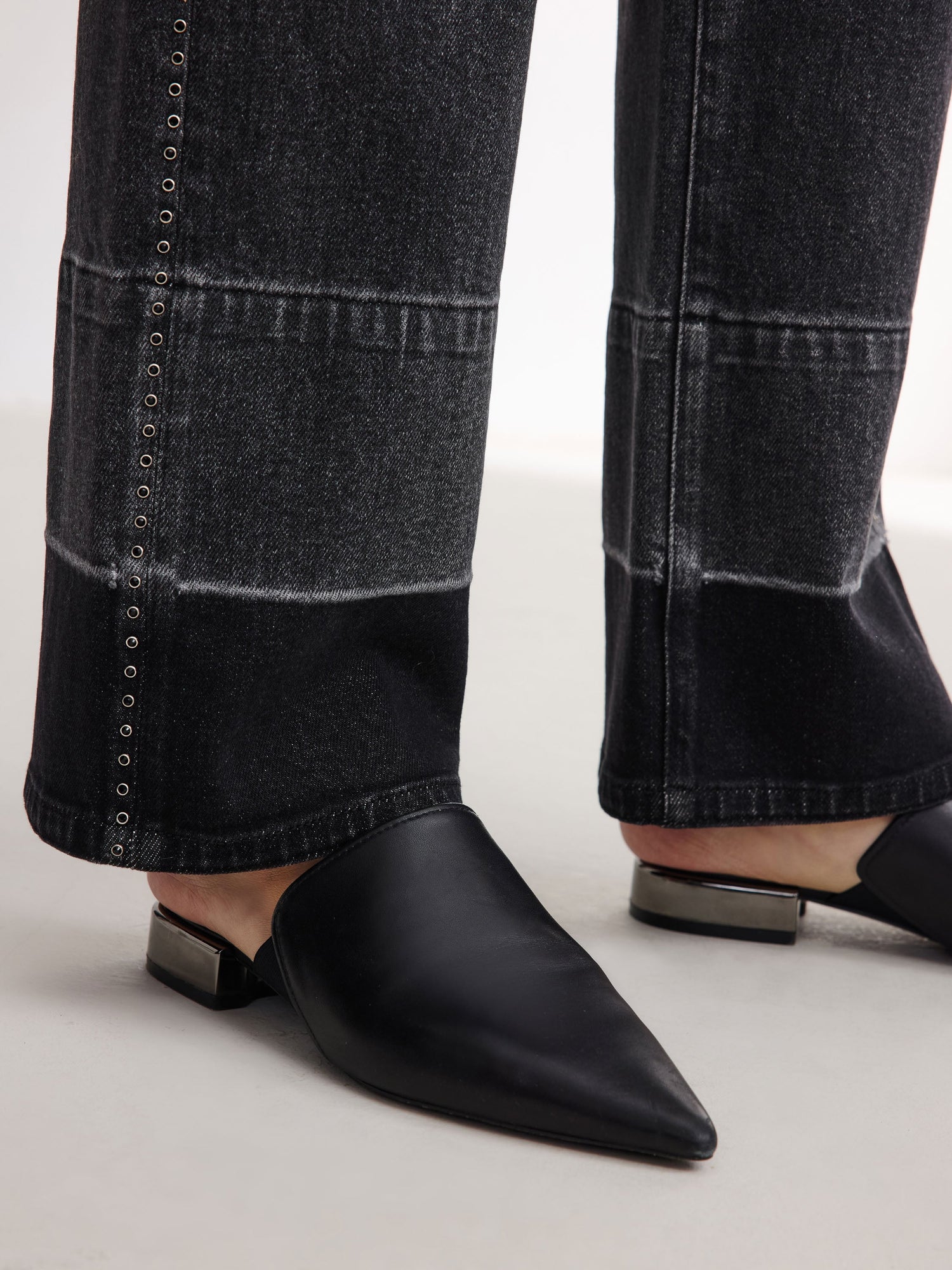 Dark-Wash Straight Leg Pants | Black