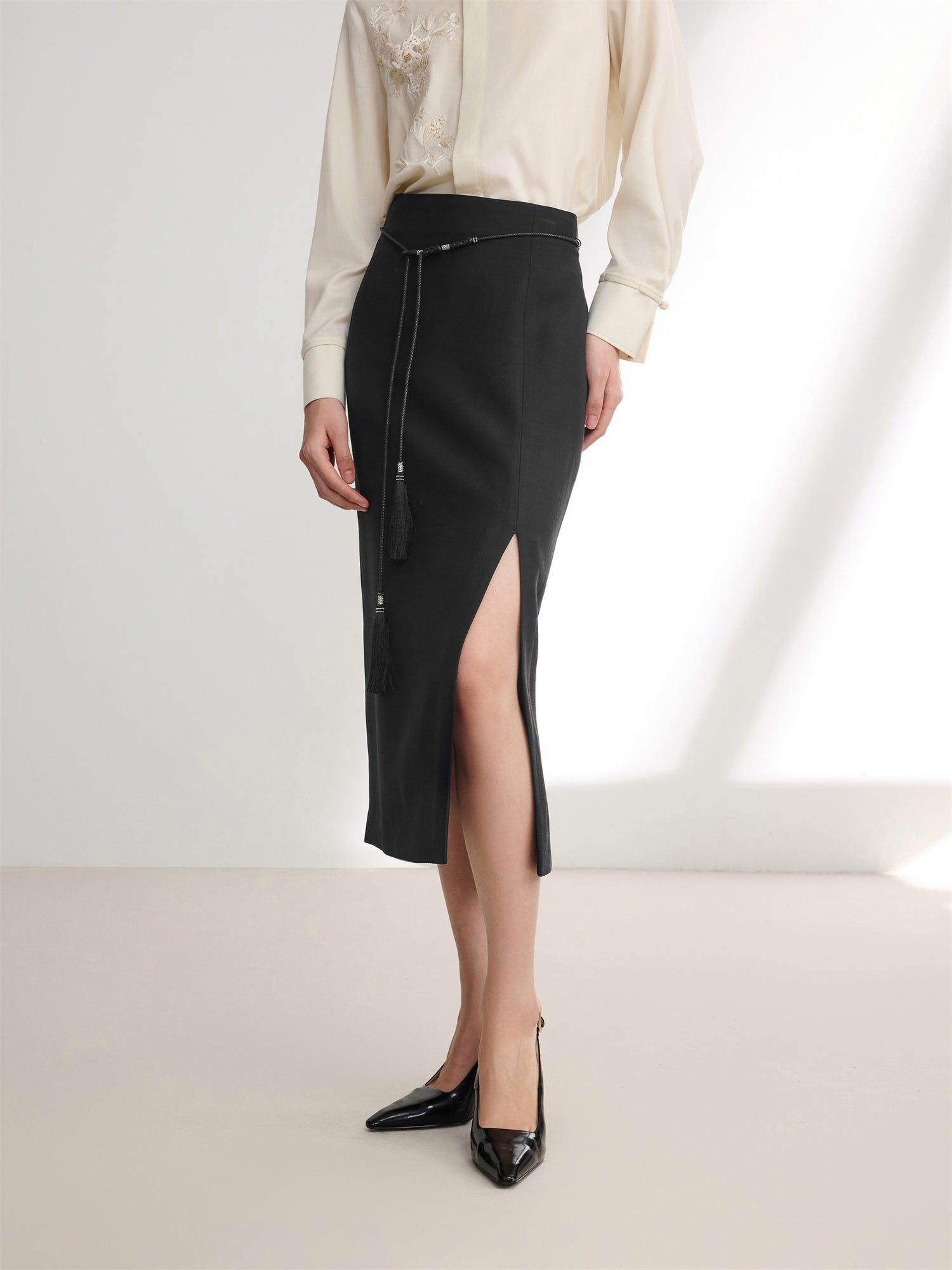High-Waisted Maxi Skirt | Black