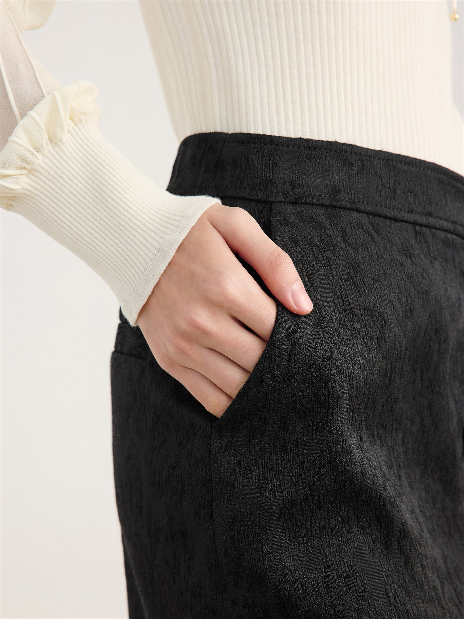Front-Slit Maxi Skirt | Black
