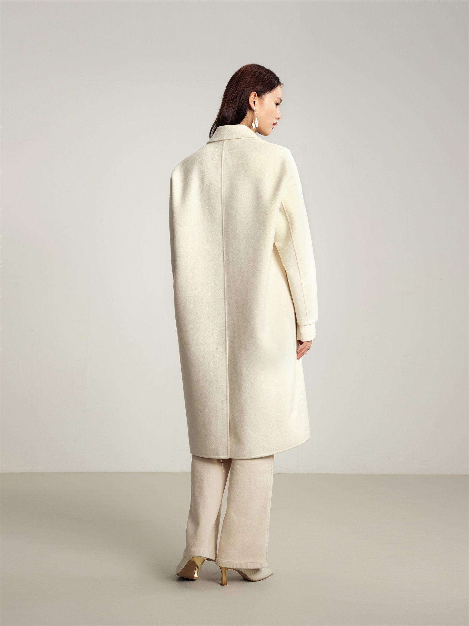 Notched Collar Cashmere Double-Breasted Coat | White