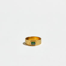 The Fluted Signet Ring | Green