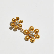 The Pave Cluster Earring Studs | Gold