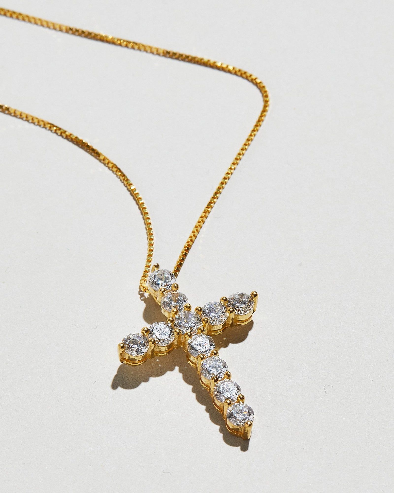The Bella Pave Cross Pendant | Gold