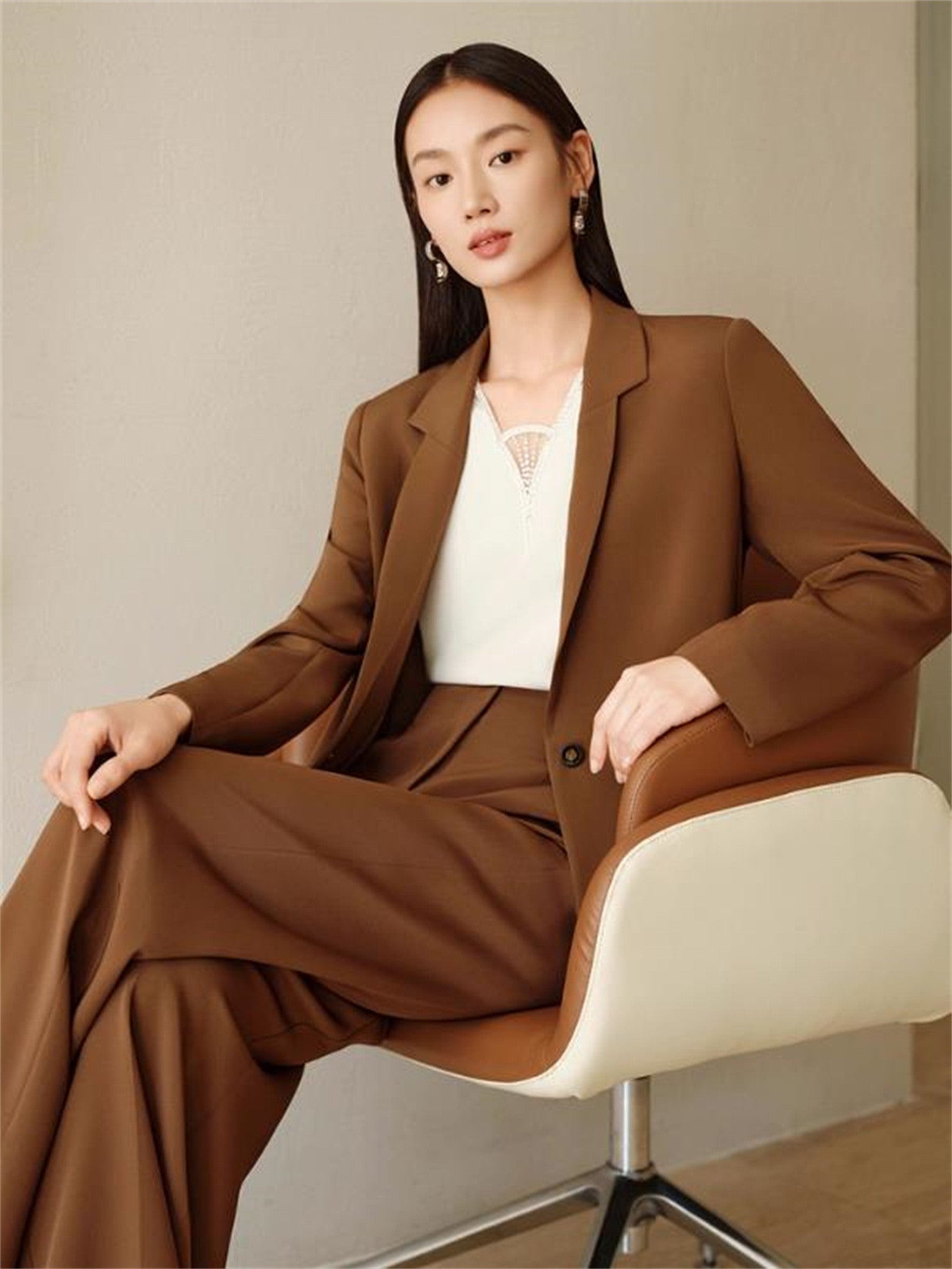 Silk Waist-Fitted Jacket | Brown