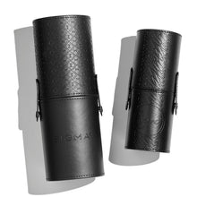 Travel-Sized Makeup Brush Cup | Black