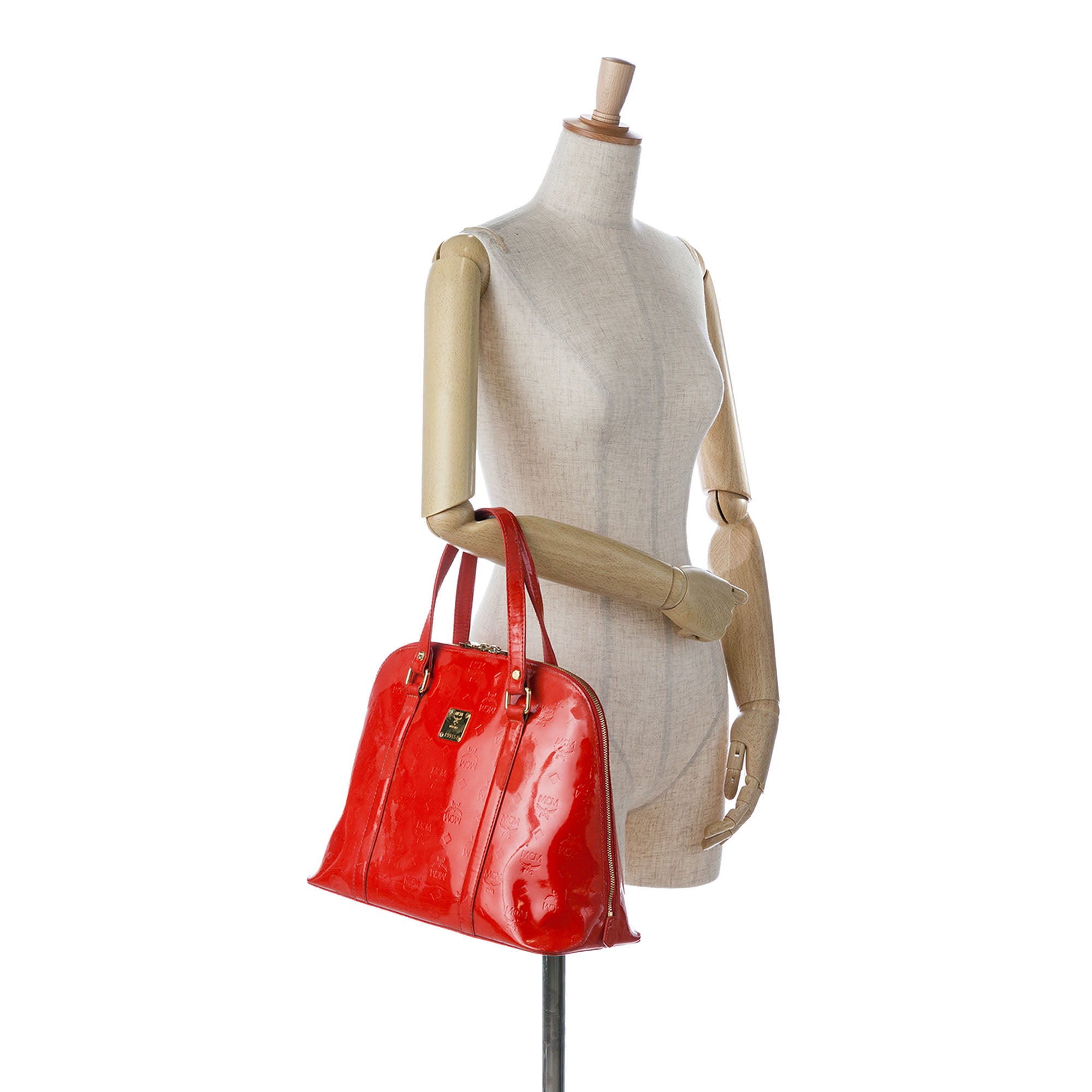 MCM | Pre-Owned Visetos Patent Handbag | Red