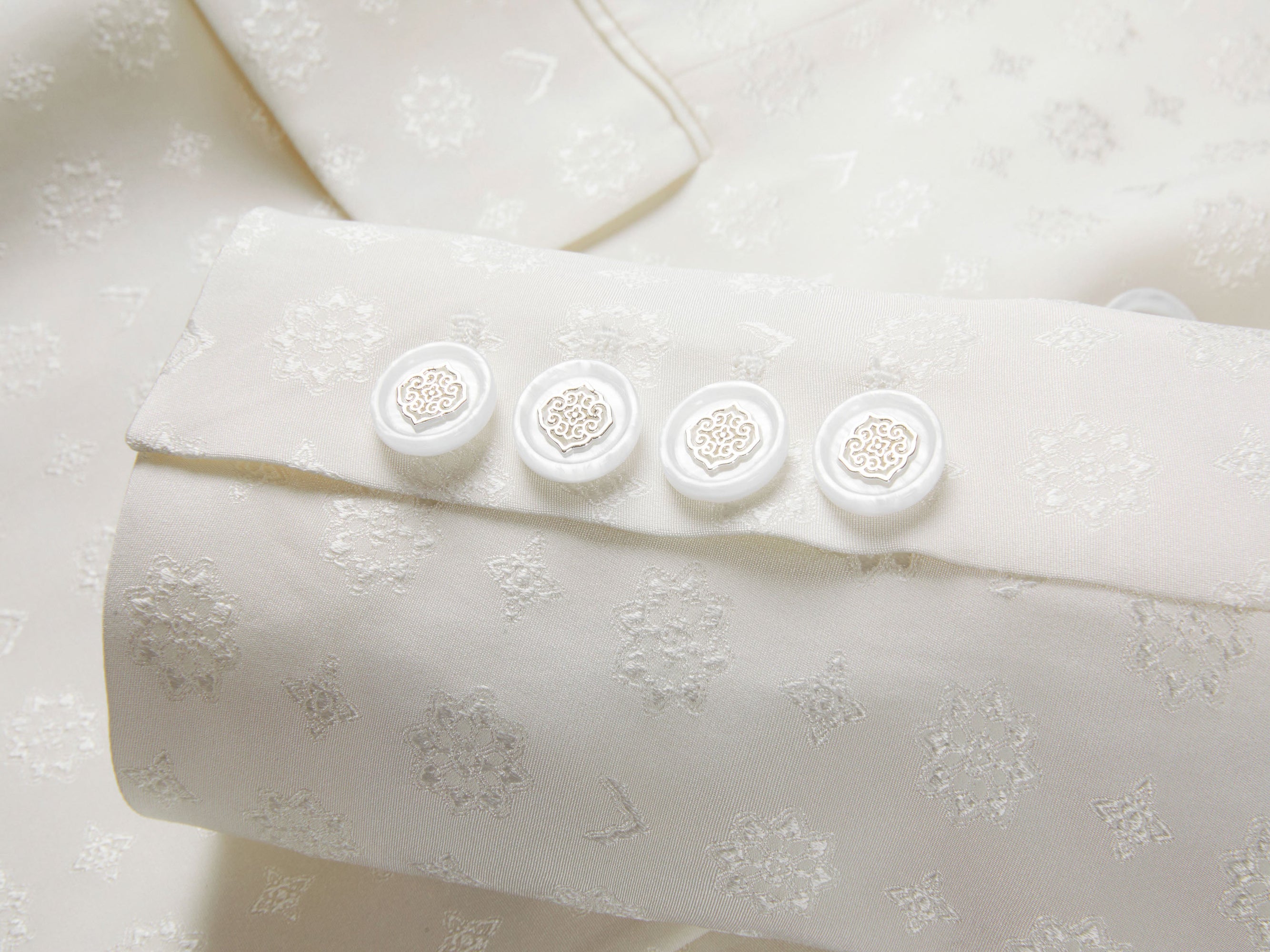 Structured Blazer | White