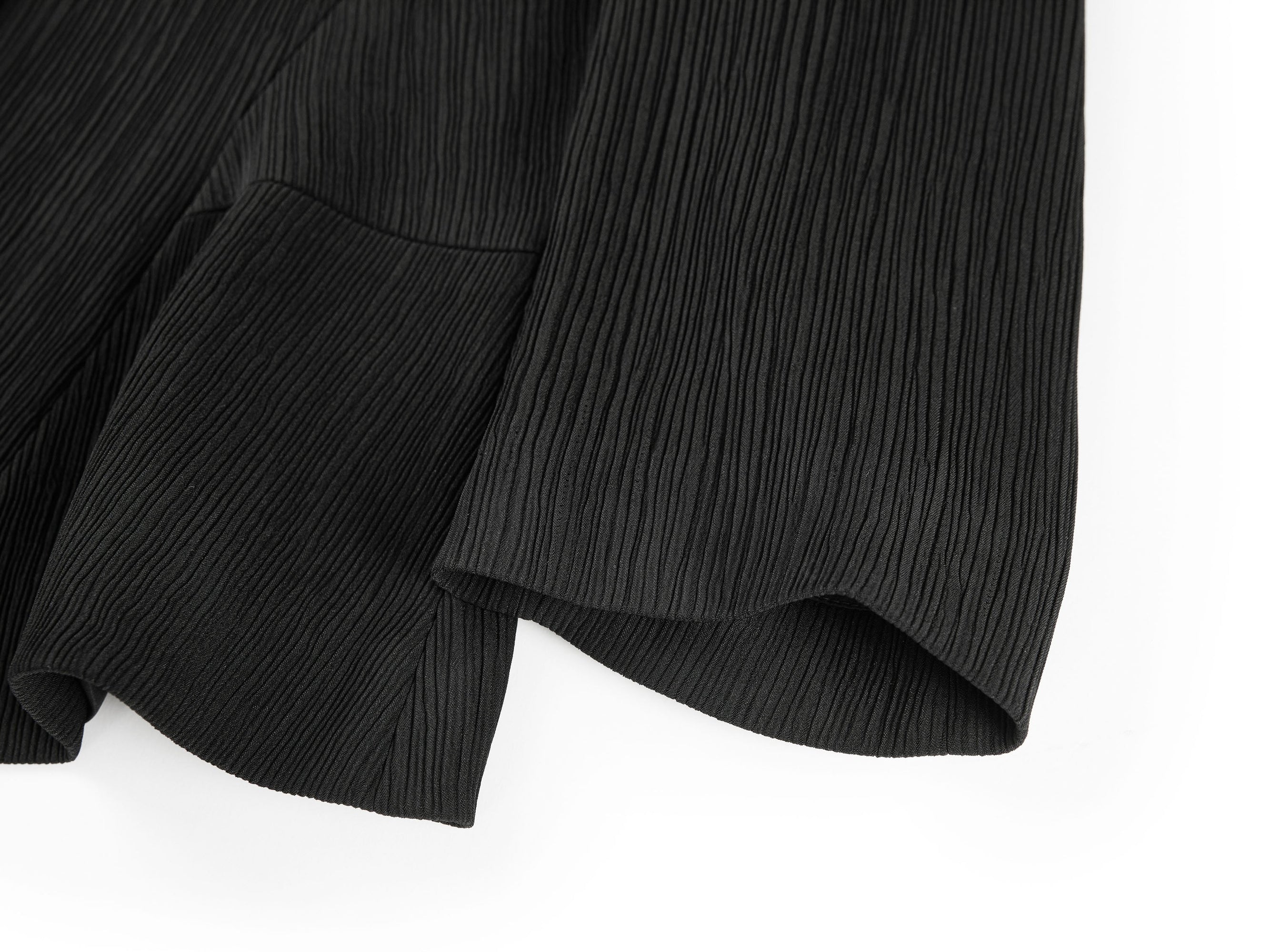 Commuter 3/4 Sleeve Waist-Defining Blazer | Black