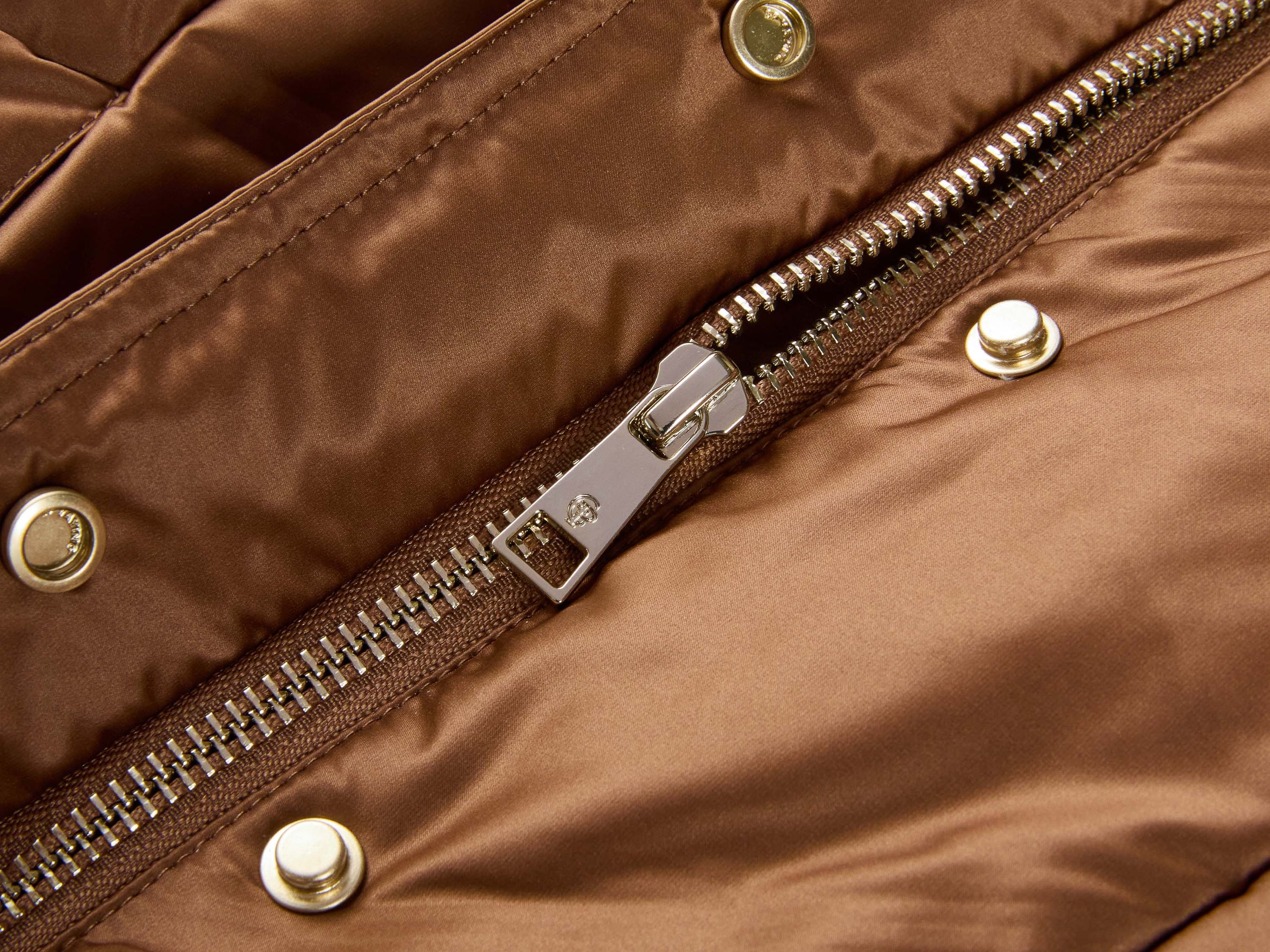 Fitted Puffer Jacket | Brown