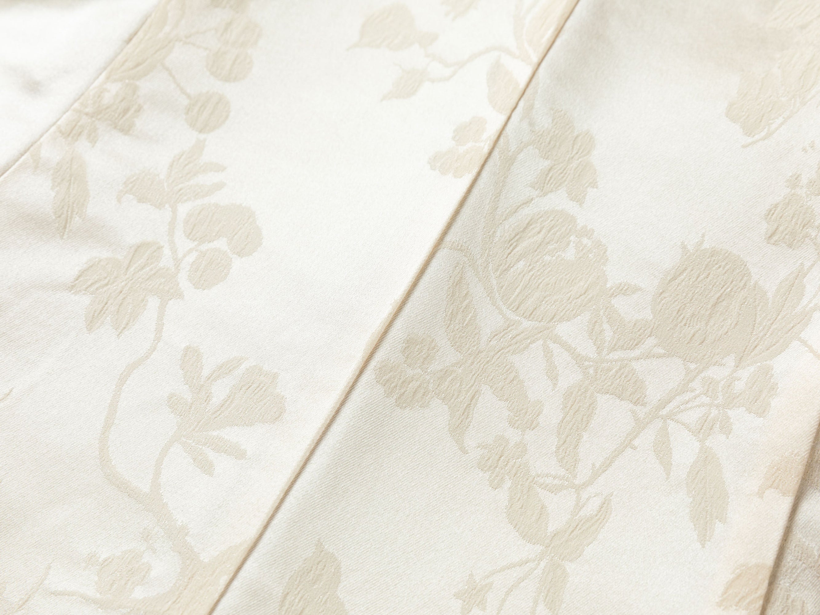 Floral Embroidery Tie Closure Jacket | Beige