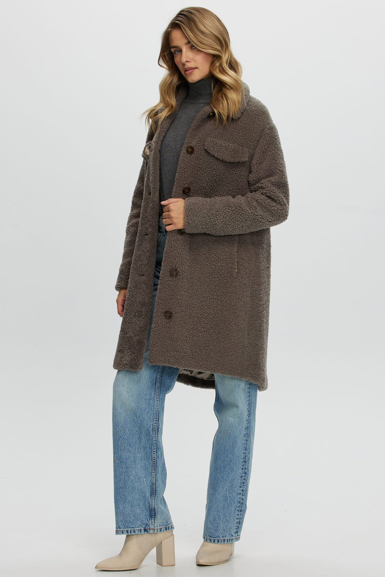 Curly Shearling Lamb Short Coat, Belt | Women | Ash Gray