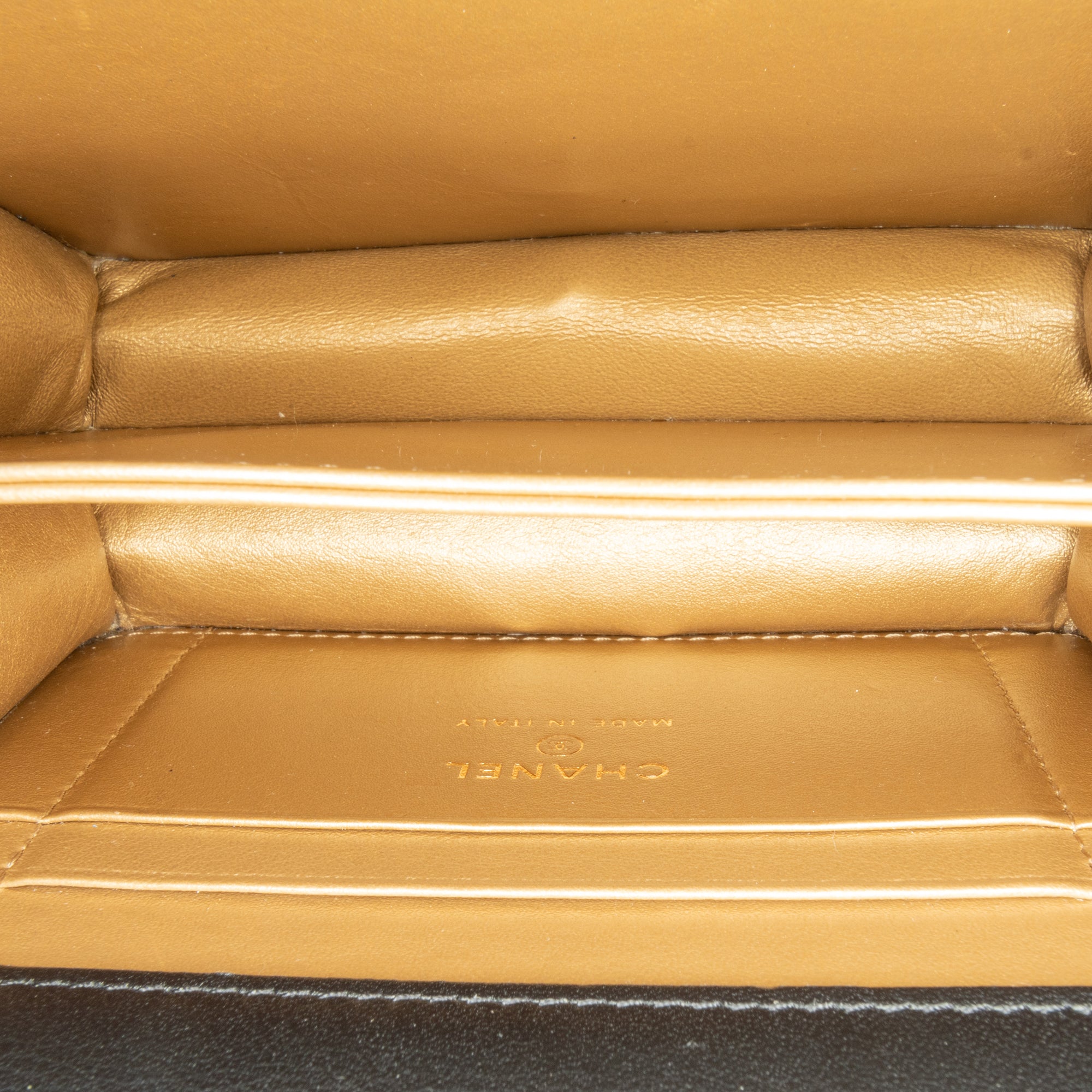 Chanel | Pre-Owned Quilted Calfskin Strass Card Holder On Chain | Black