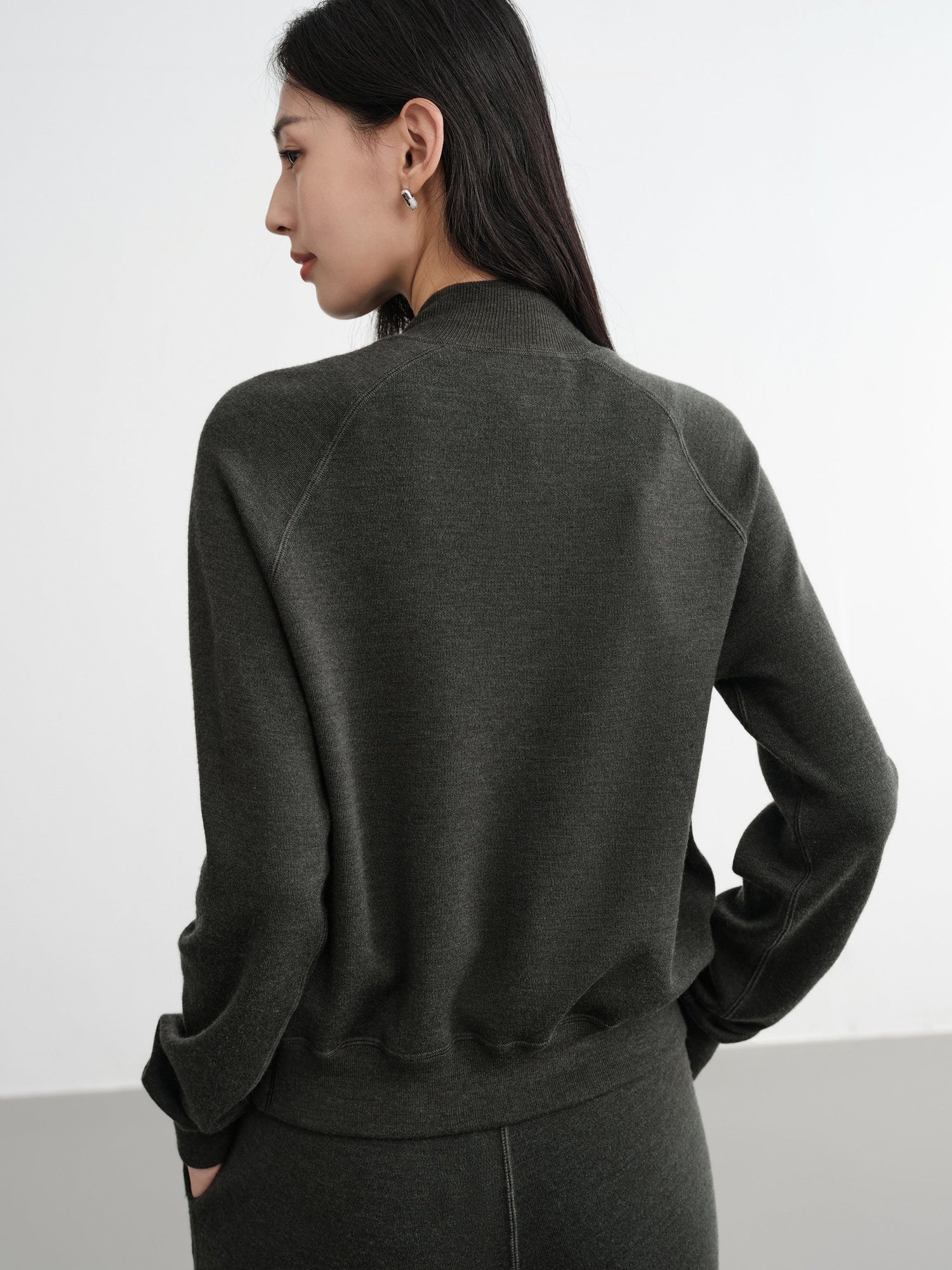 Worsted Wool Raglan Sleeve Straight Jacket | Green