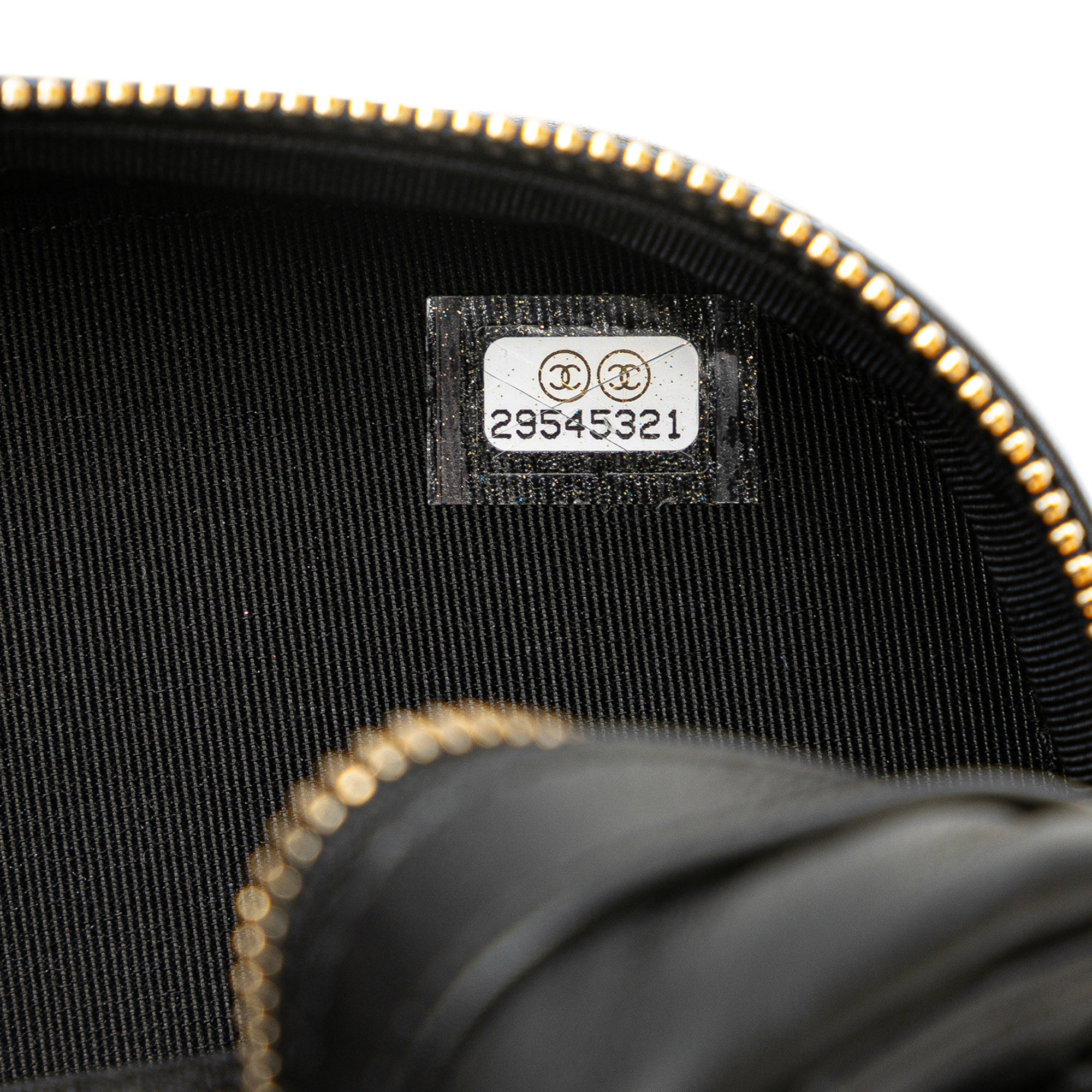 Chanel | Pre-Owned CC Quilted Lambskin Octagon Camera Case | Black