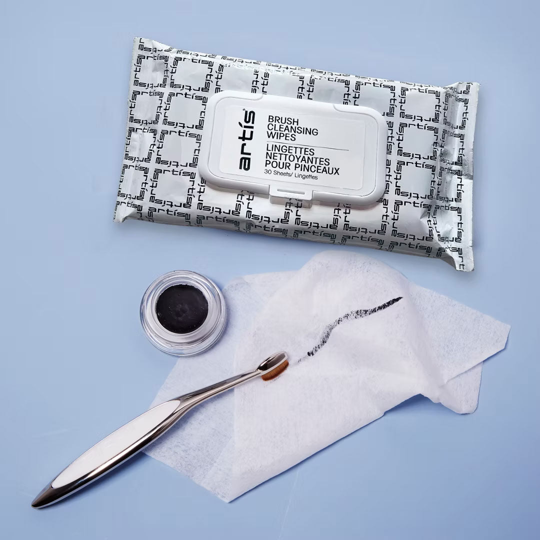 Brush Cleaning Wipes | White