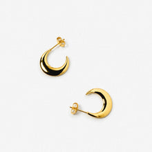 Crest Earrings | 18K Gold Plated on Brass