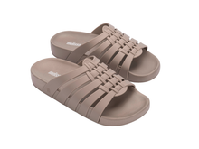 Possession Slide | Matte Beige
