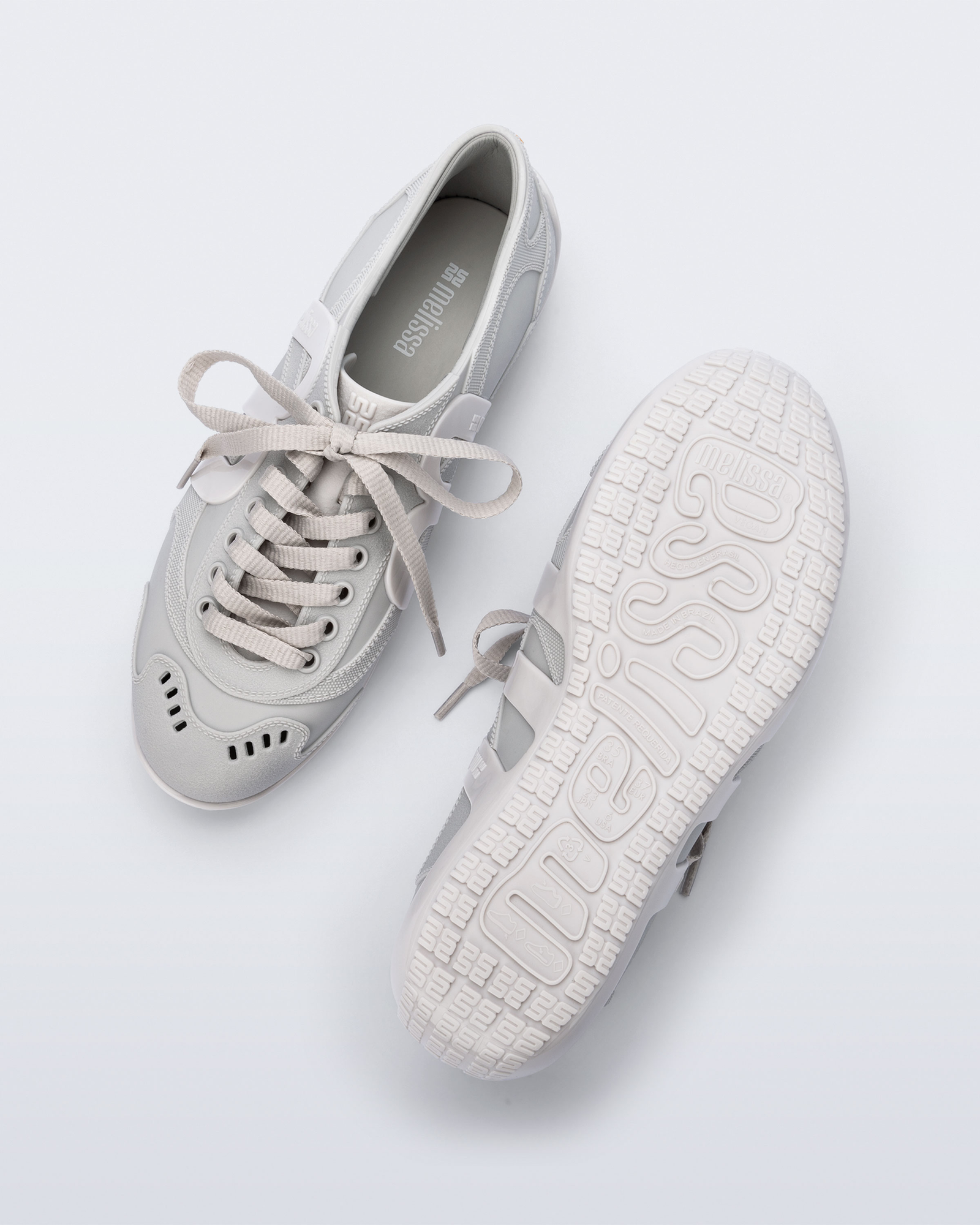 Melissa Motion | White/Grey