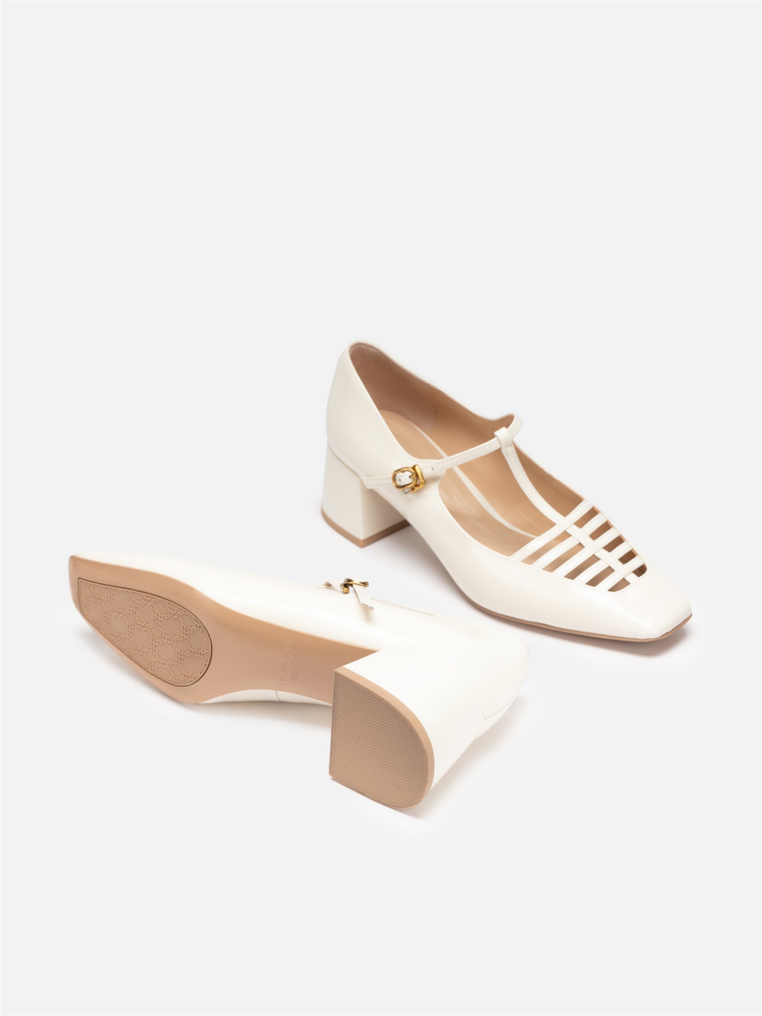 Pointed Toe Heels | White