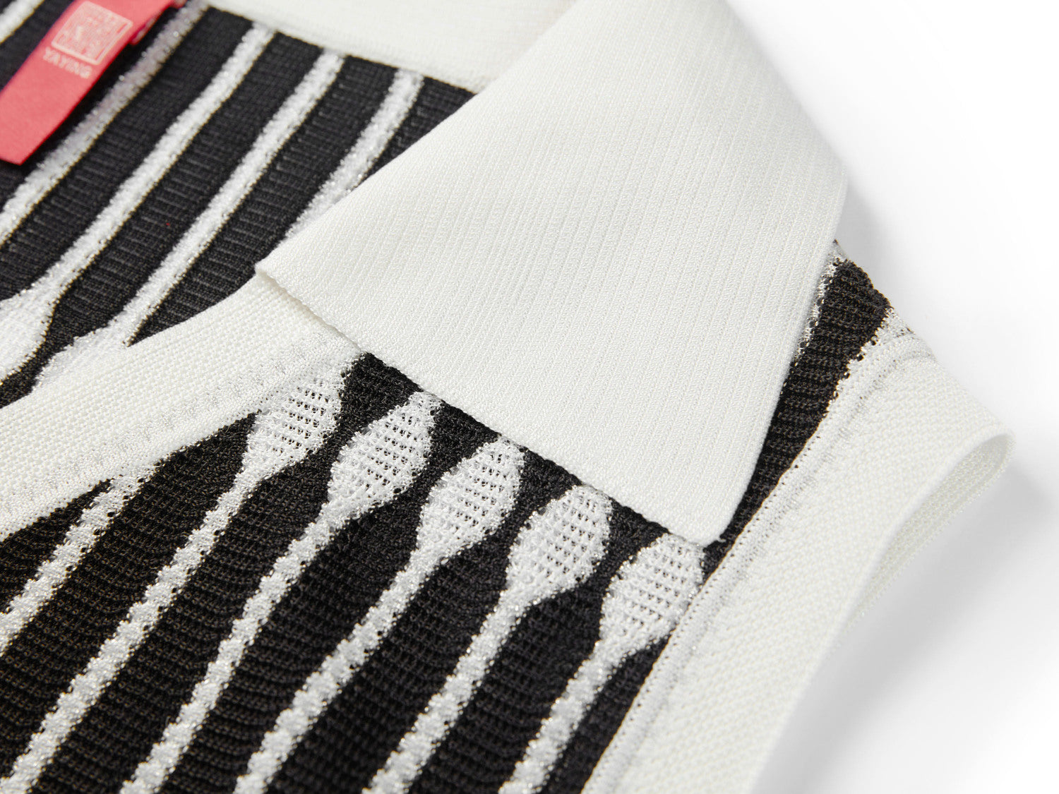 High-Waisted Knit Vest | Black