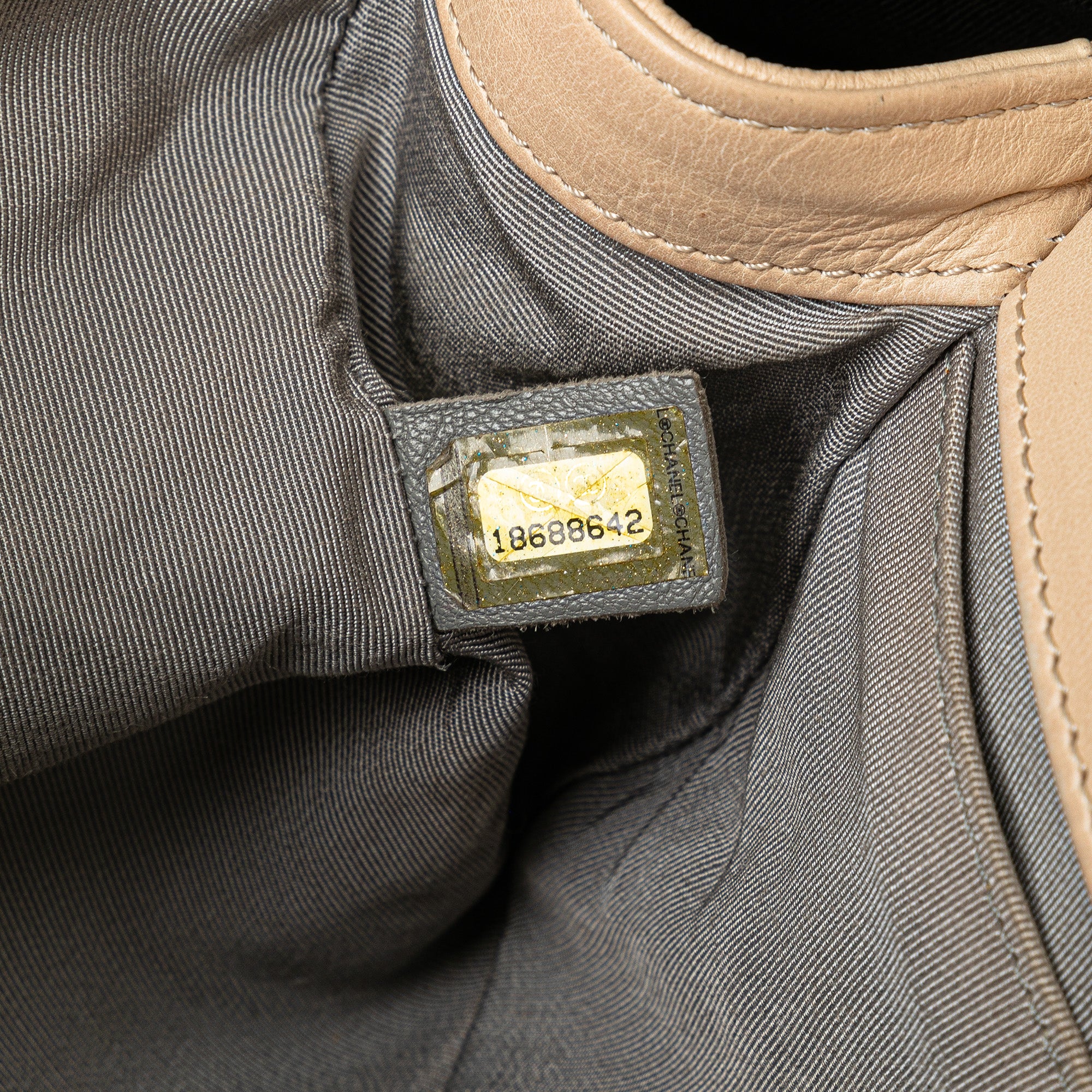 Chanel | Pre-Owned Old Medium Aged Calfskin Double Stitch Boy Flap | Brown/Beige