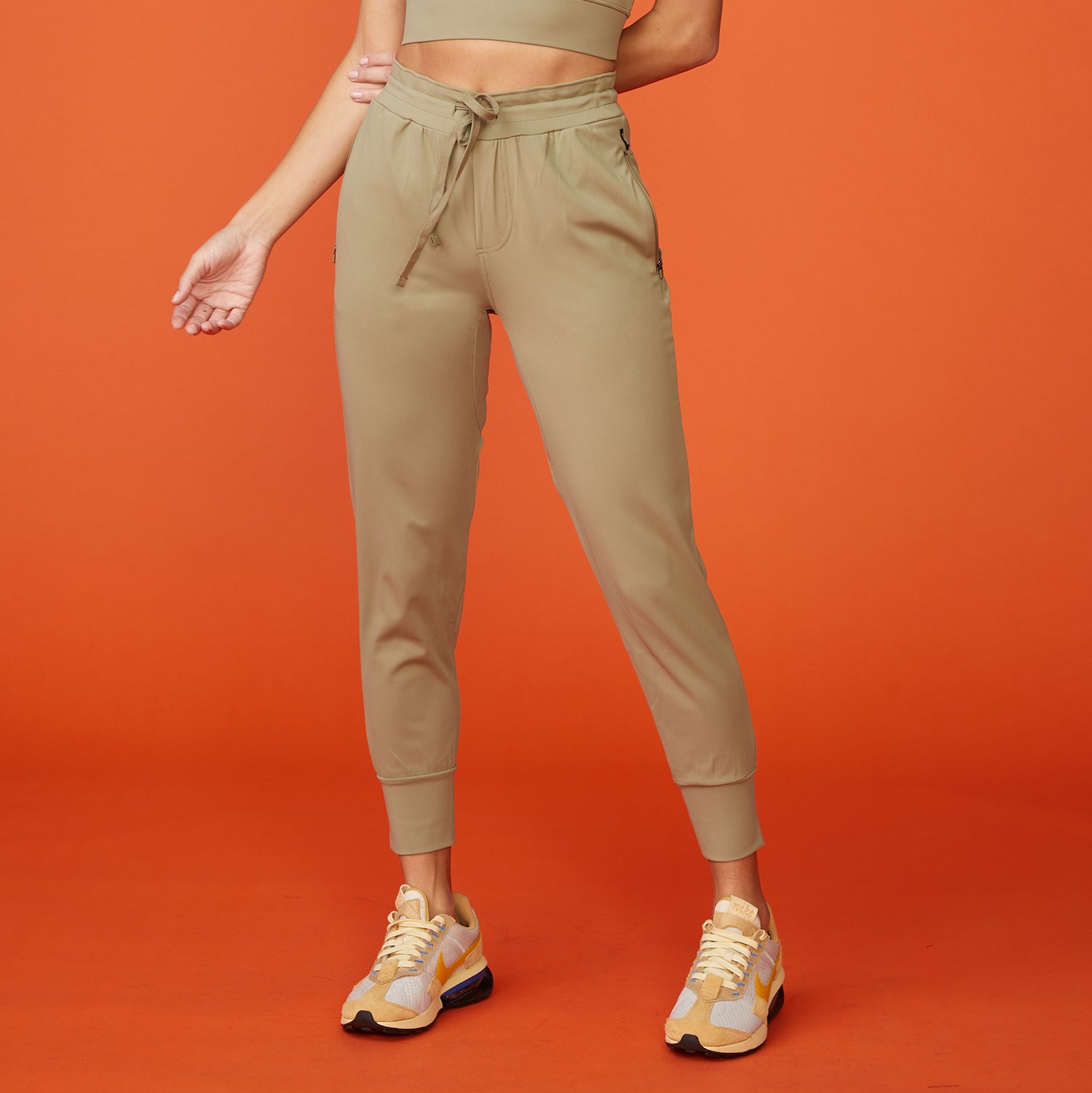 Movement Jogger | Women | Army