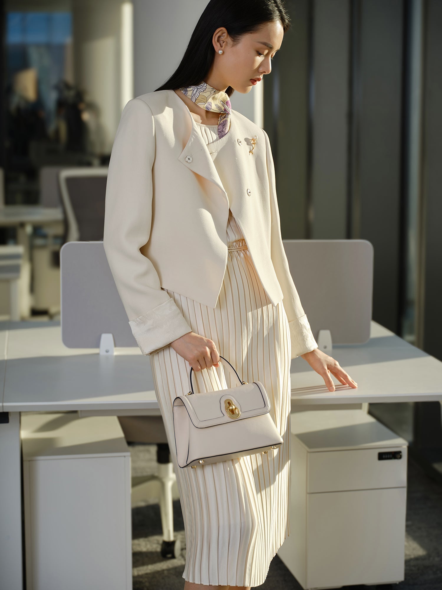Silk Wool Cropped Jacket | Beige