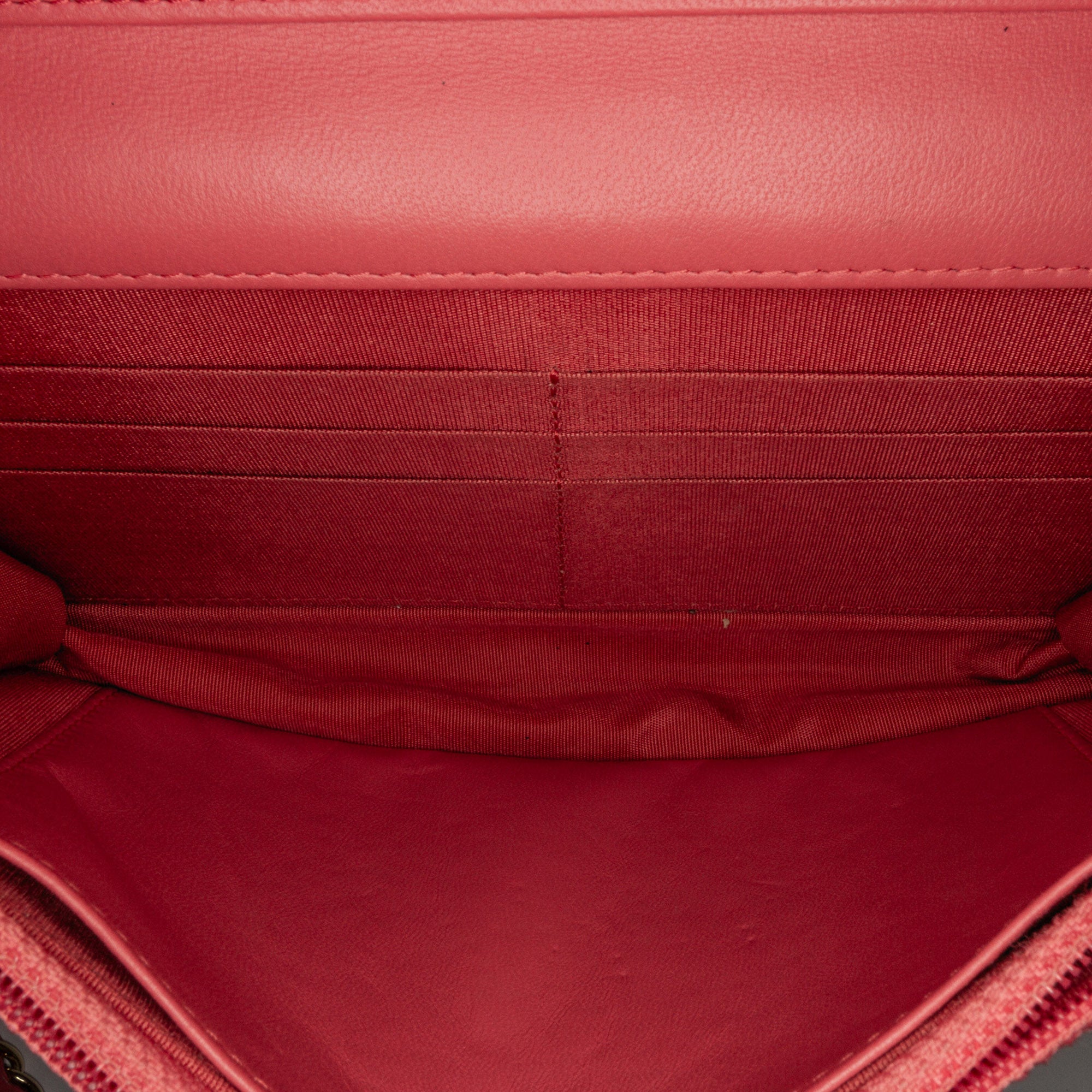 Chanel | Pre-Owned Quilted Lambskin Double Stitch Tassel Wallet On Chain | Pink