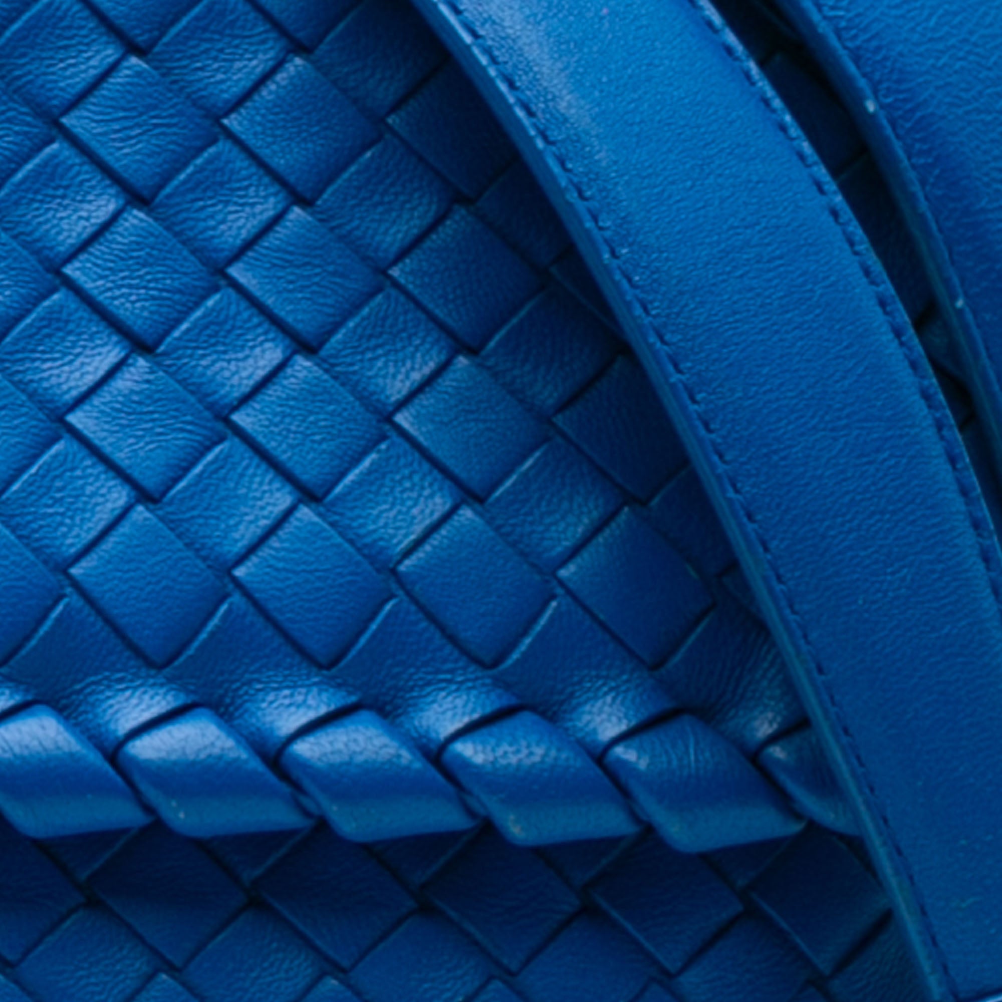 Bottega Veneta | Pre-Owned Medium Nappa Intrecciato Olimpia Shoulder Bag - I | Blue