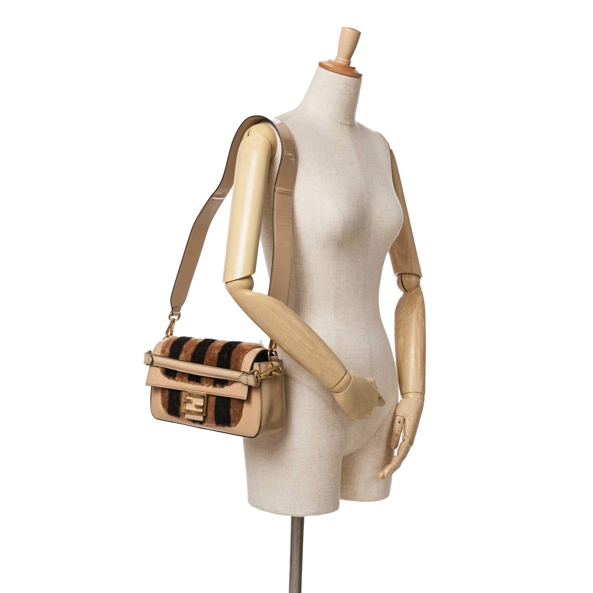 Fendi | Pre-Owned Shearling Pequin Baguette Satchel | Brown/Beige