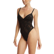 Signature Lace Bodysuit | Black