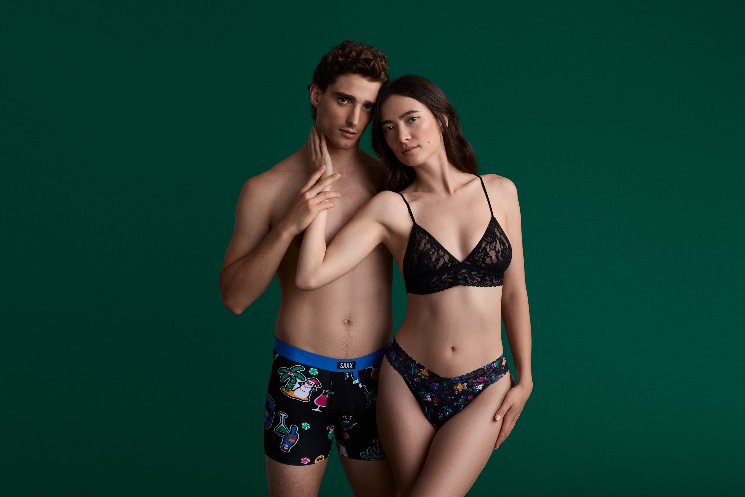 Signature Lace Original Rise Thong & Saxx Boxer Brief | Black