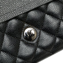 Chanel | Pre-Owned Medium Classic Caviar Double Flap | Black
