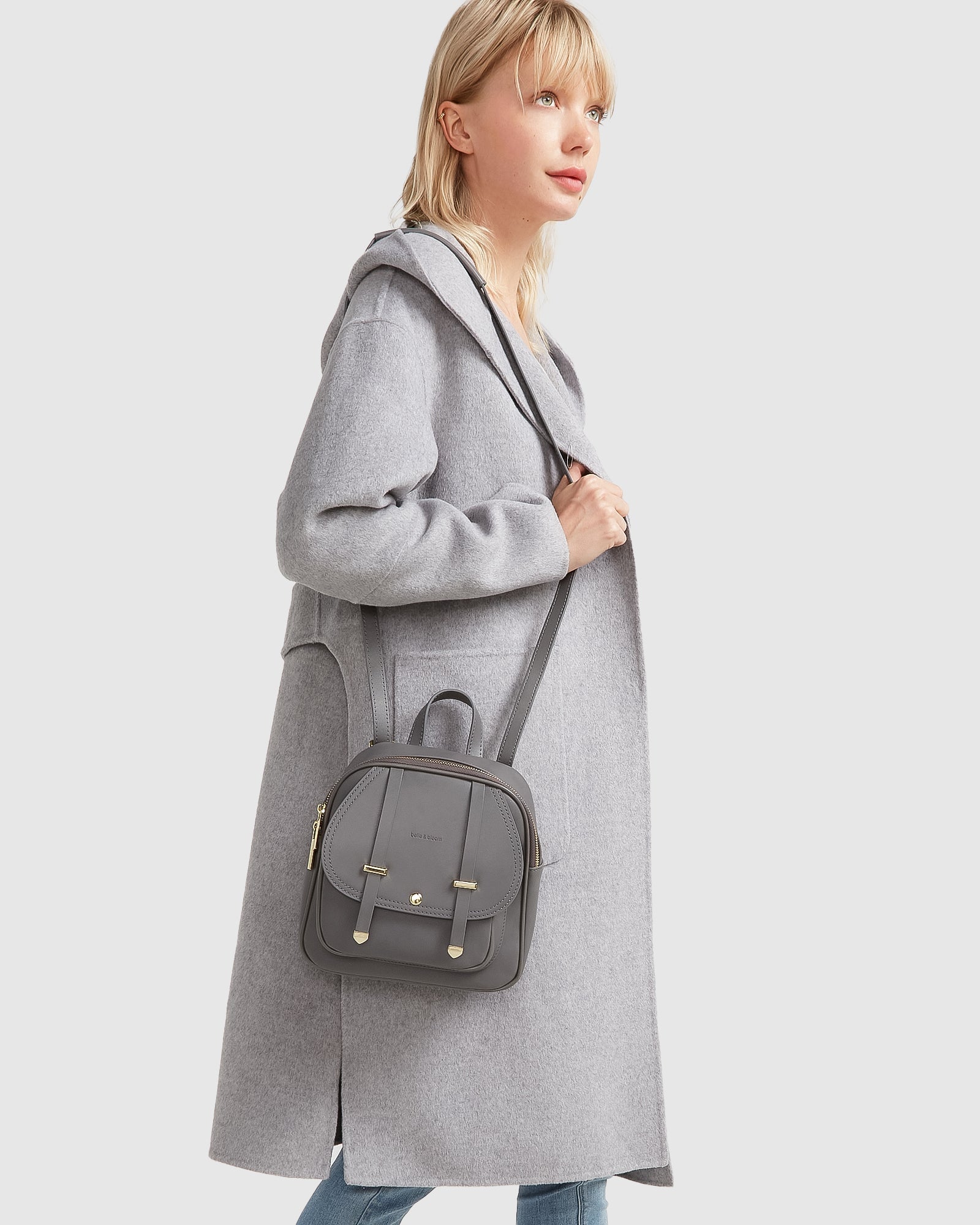 4_Walk_This_Way_Grey_Bag.jpg