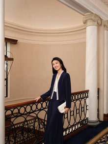 Heavy Silk Front-Closure Jacket | Navy