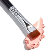 Flat Definer Brush | E15