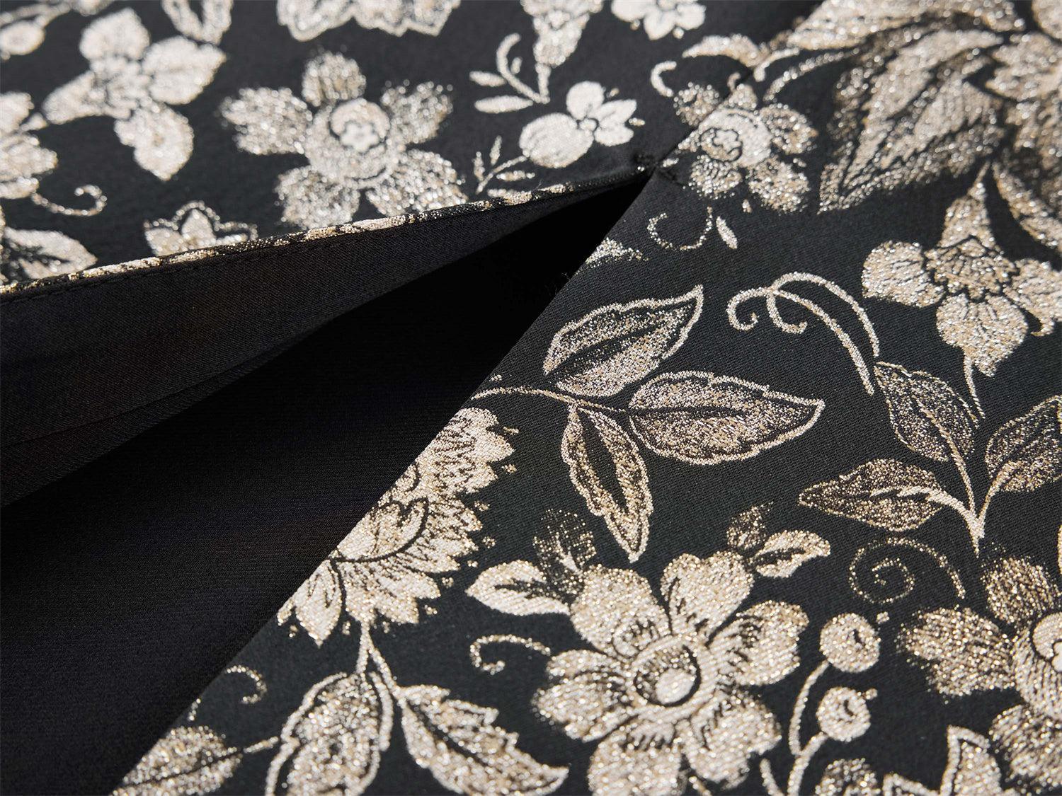 Tie Belt Skirt | Black Floral